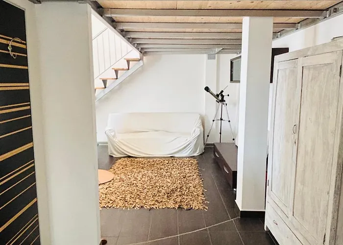 Flat 5 Ористано